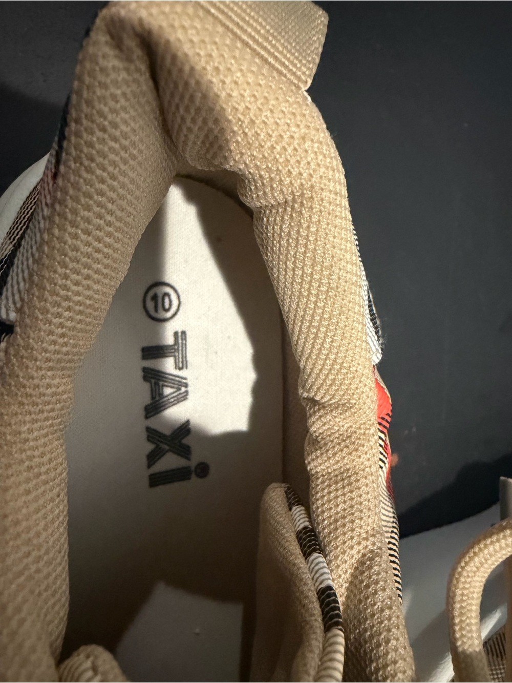 Casual Plaid Lace-Up Sneakers - Beige - Picture 8 of 8
